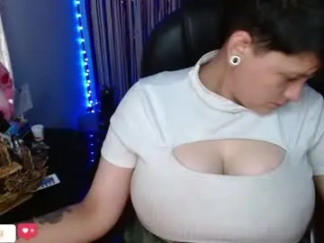 Vesper_420  live sex cam