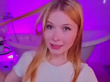 Wekittycluby  live sex cam