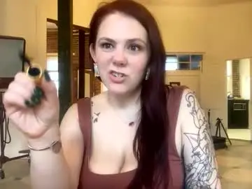 Borrowhiswife  live sex cam