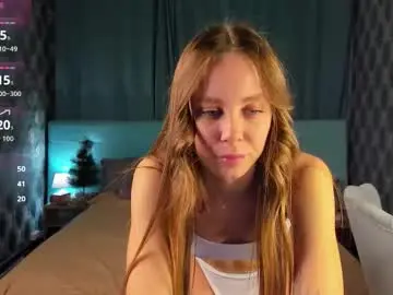 Evi_mayy  live sex cam