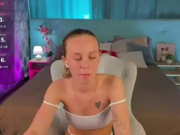 Evi_mayy  live sex cam