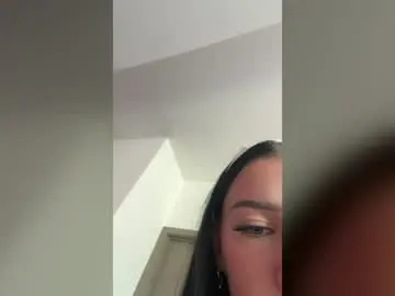 Itsallura  live sex cam