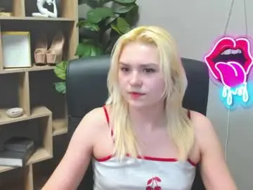 Lilysweetxo  live sex cam