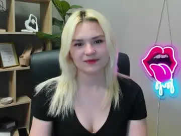 Lilysweetxo  live sex cam