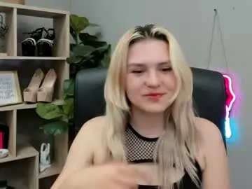 Lilysweetxo  live sex cam