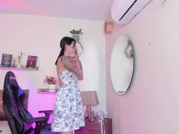 Lucy_ferreiraa  live sex cam