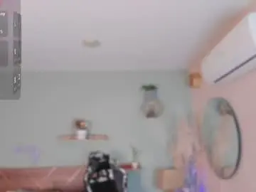 Lucy_ferreiraa  live sex cam