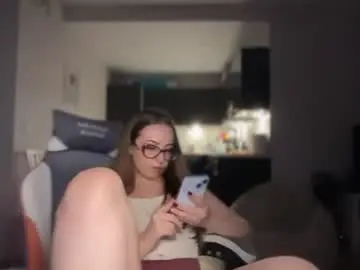 Mia_misi  live sex cam