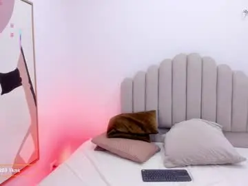 Nikki_angel_  live sex cam