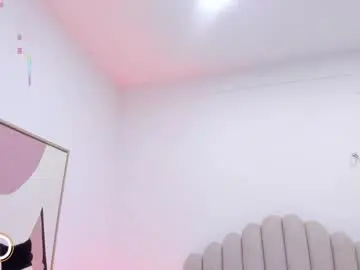 Nikki_angel_  live sex cam