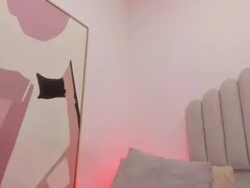 Nikki_angel_  live sex cam