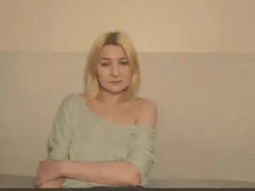 The_basic_instinctt  live sex cam