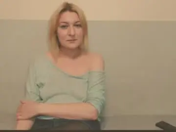 The_basic_instinctt  live sex cam