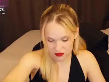 Thehousemaid1  live sex cam