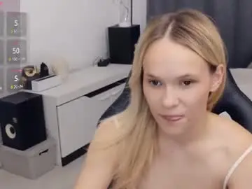 Thehousemaid1  live sex cam