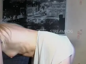 Clever_sexy  live sex cam