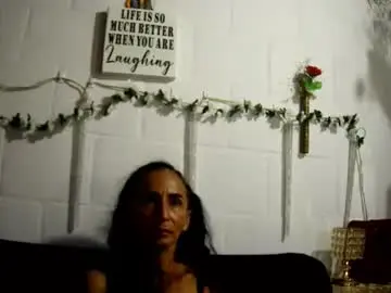 Cristalvelvet  live sex cam