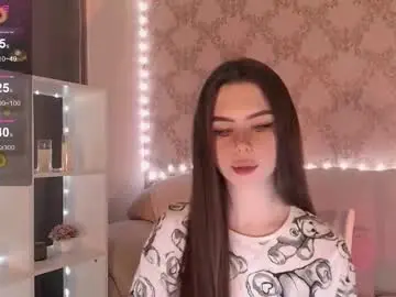 Holymiax  live sex cam