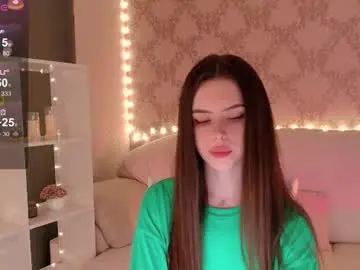 Holymiax  live sex cam
