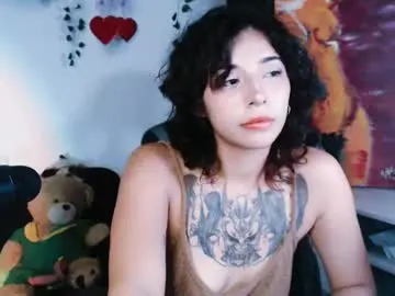 Jaadee18  live sex cam