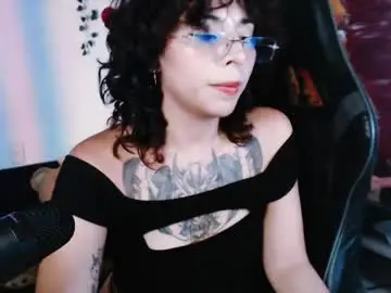 Jaadee18  live sex cam