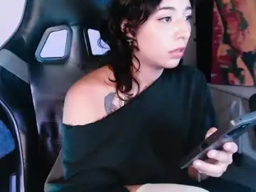 Jaadee18  live sex cam