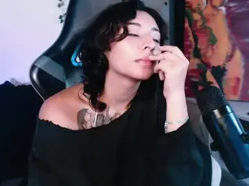 Jaadee18  live sex cam