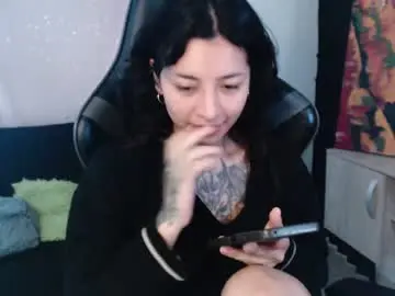 Jaadee18  live sex cam