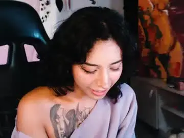 Jaadee18  live sex cam