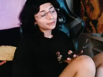 Jaadee18  live sex cam