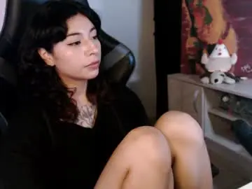 Jaadee18  live sex cam