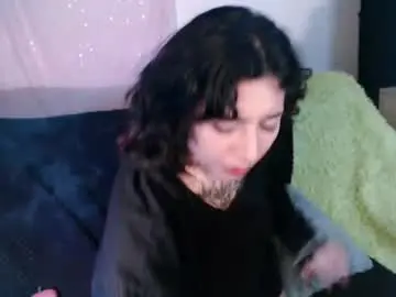 Jaadee18  live sex cam
