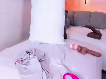 Lauracarther  live sex cam