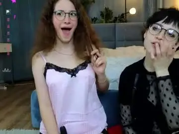 Little_poetry  live sex cam