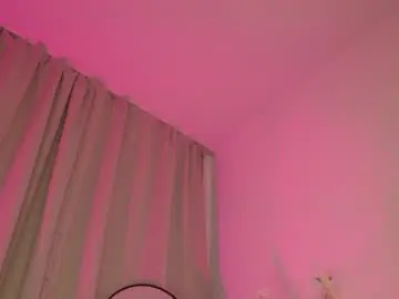 Missskaya  live sex cam