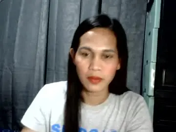 Sweet_squirtxxxx  live sex cam