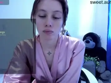 Sweetaura0_0  live sex cam