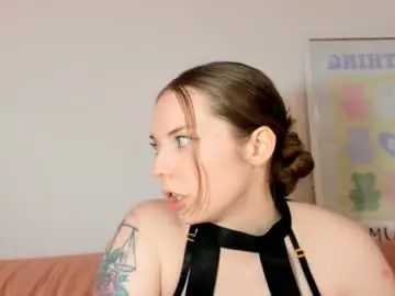 Thisisamelia  live sex cam