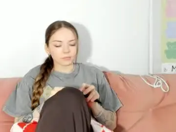 Thisisamelia  live sex cam