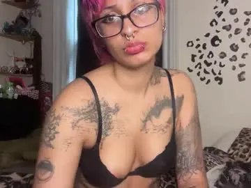 Turntpixie  live sex cam