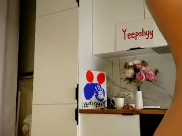 Yeepshyy  live sex cam