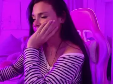 Daenerysbm  live sex cam