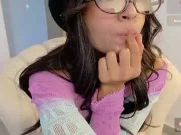 Im_lisacb  live sex cam