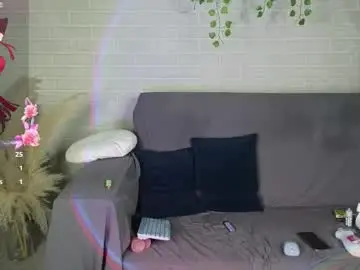 Kaseykittenn  live sex cam