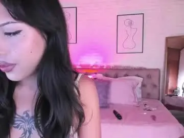 Kitty_pam  live sex cam
