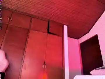 Kitty_pam  live sex cam