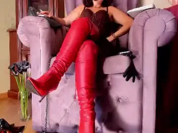 Lady__leather  live sex cam