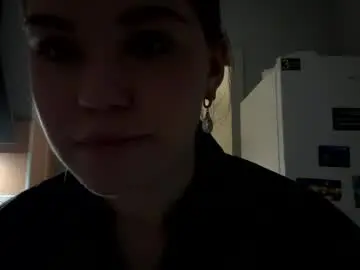 Linniekroes  live sex cam