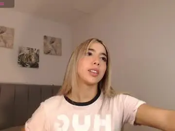 Mariana_es  live sex cam