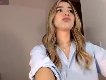 Mariana_es  live sex cam
